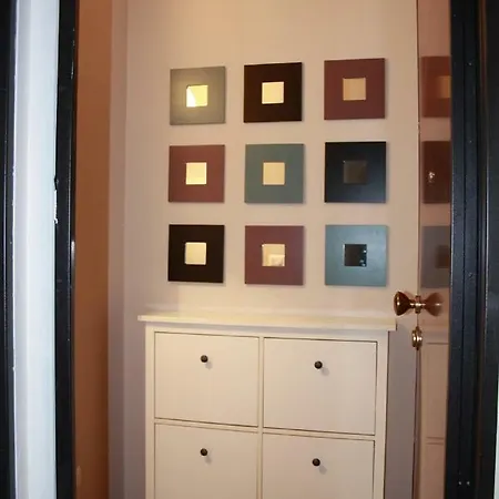 Center Apartment *